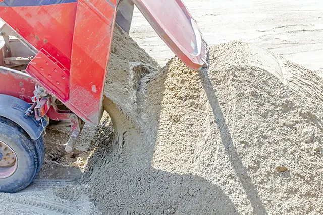 Clean fill dirt delivery service in Ava IL